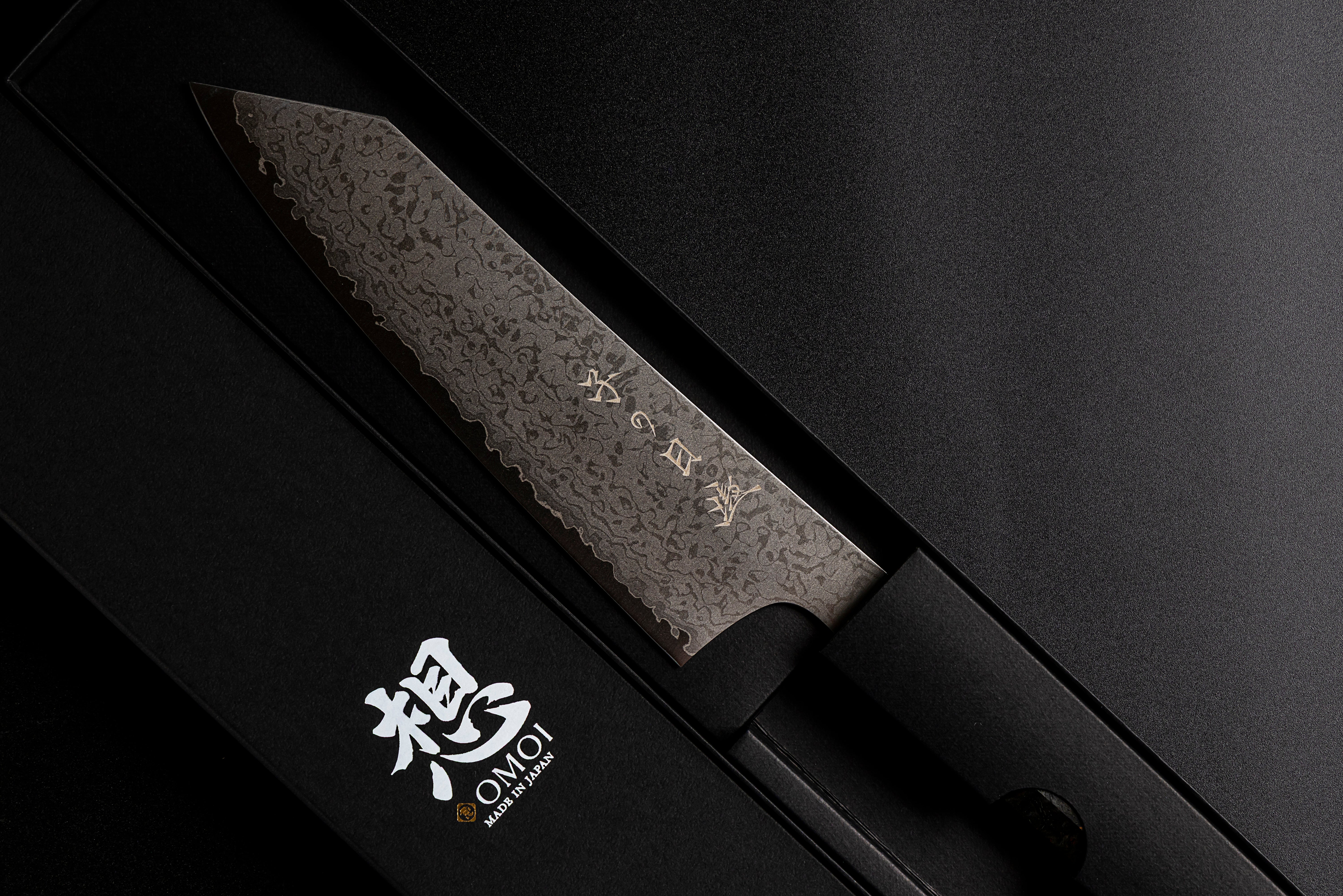 Omoi Kiritsuke Santoku 180mm (With Knife Sharpener)