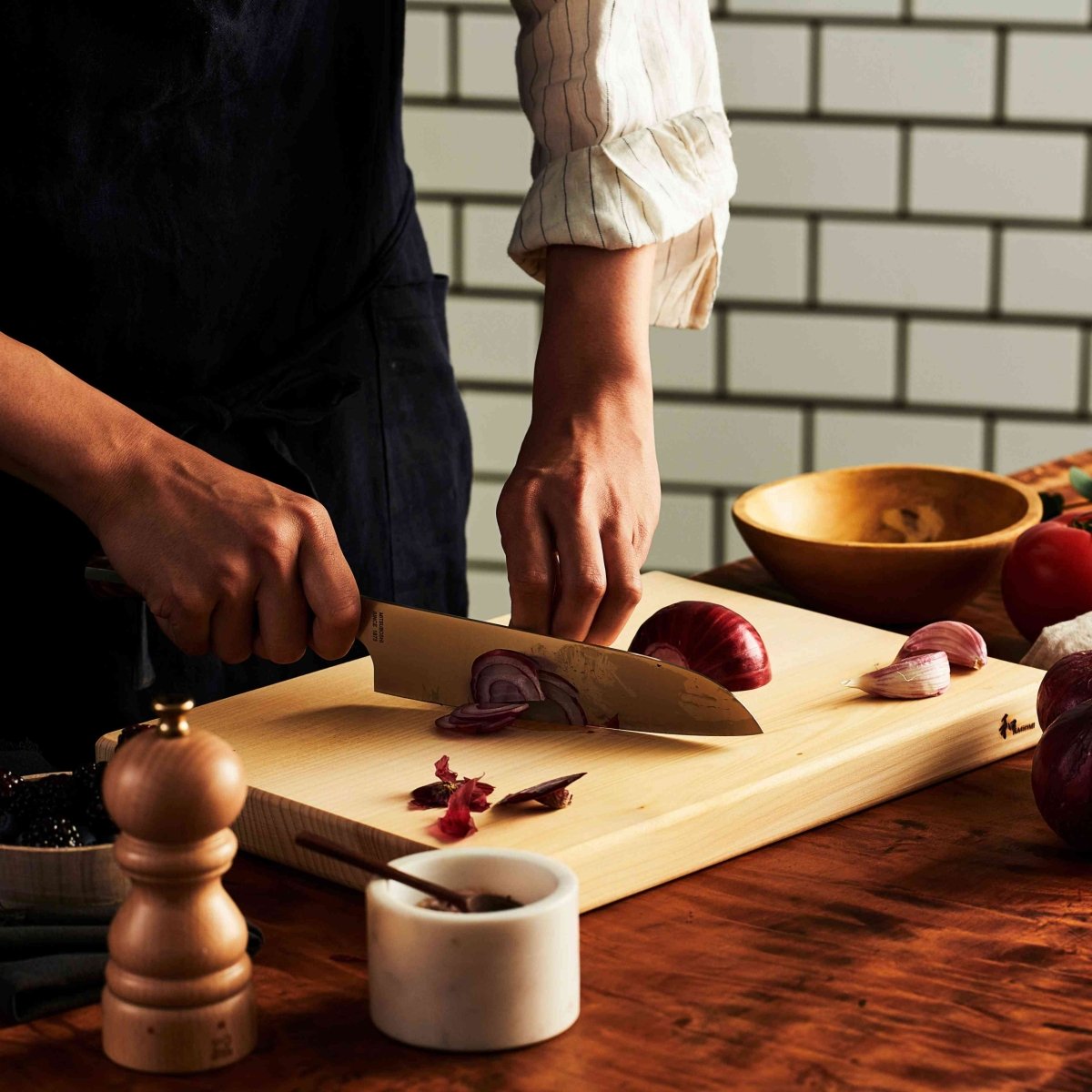 Mitsuboshi Cutlery Hinoki Cypress Cutting Board - Japanese Food Craftsman Shop