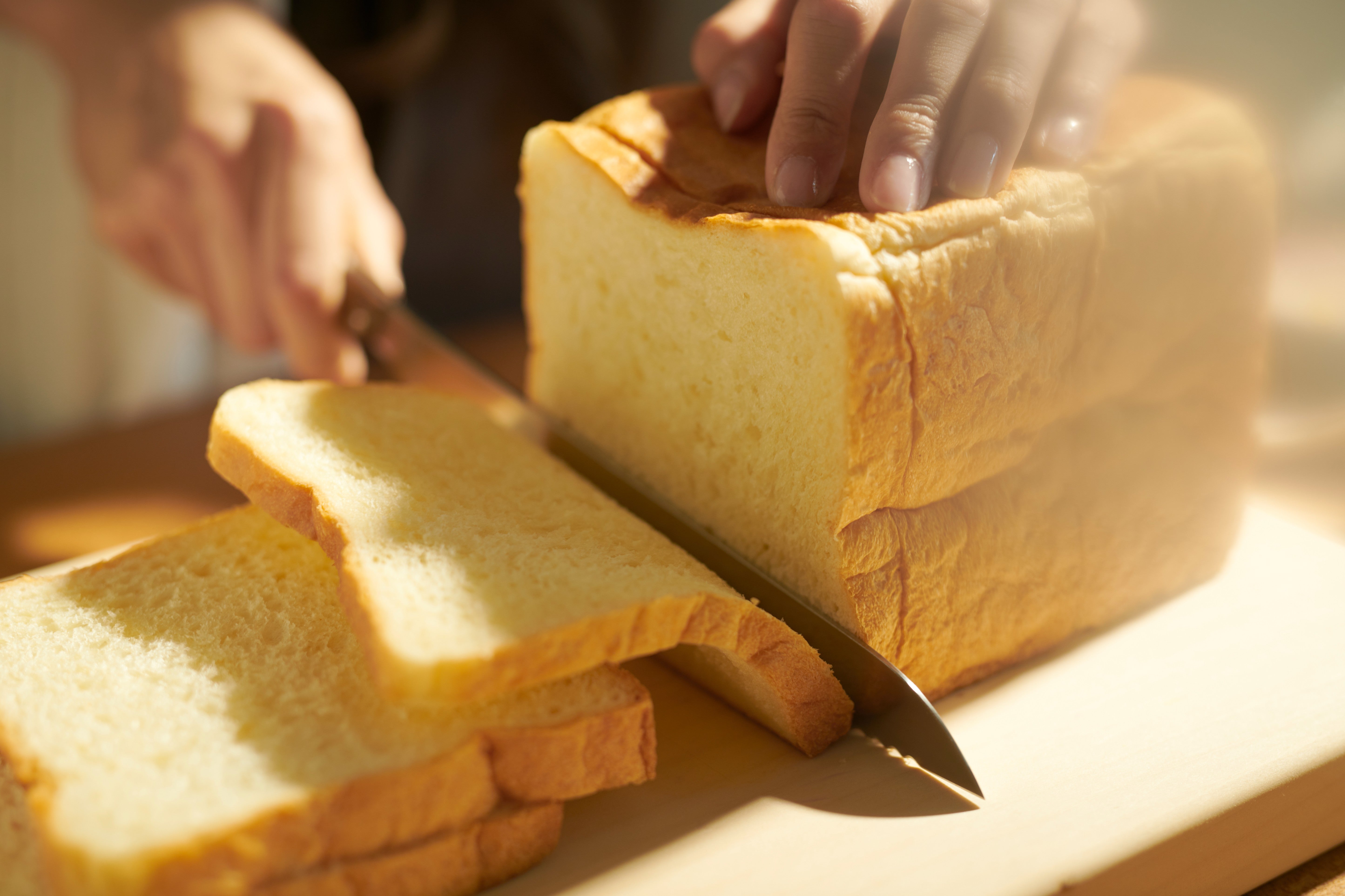 NAGOMI Bread Knife