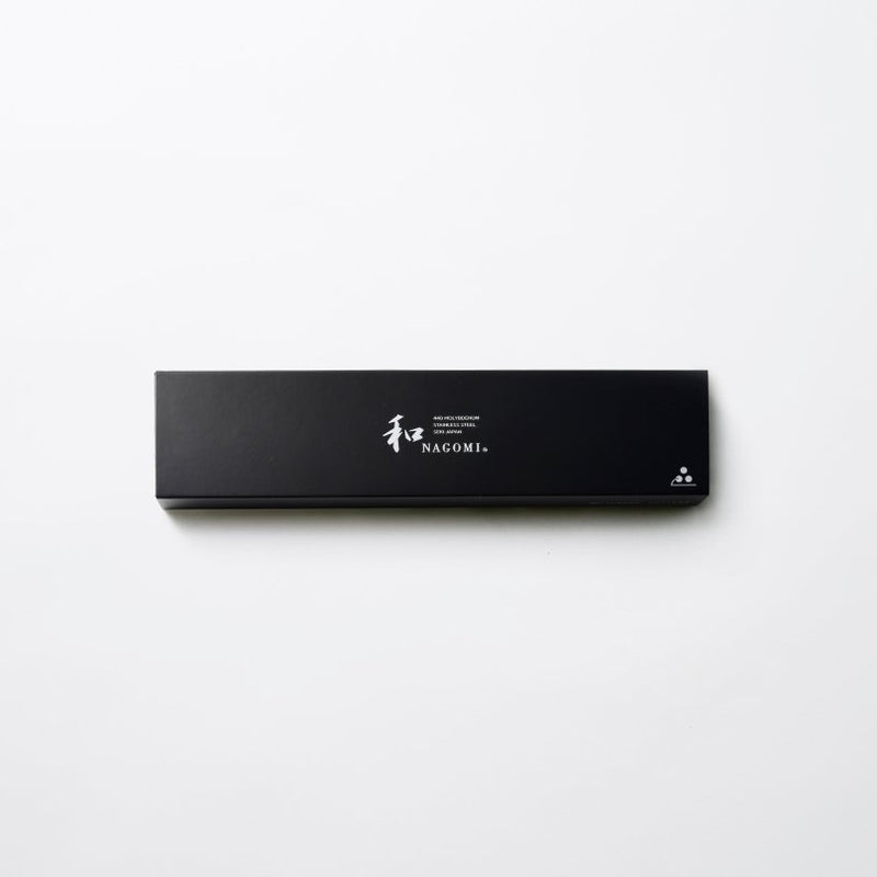 NAGOMI 2 - Piece Set Black Box on white background