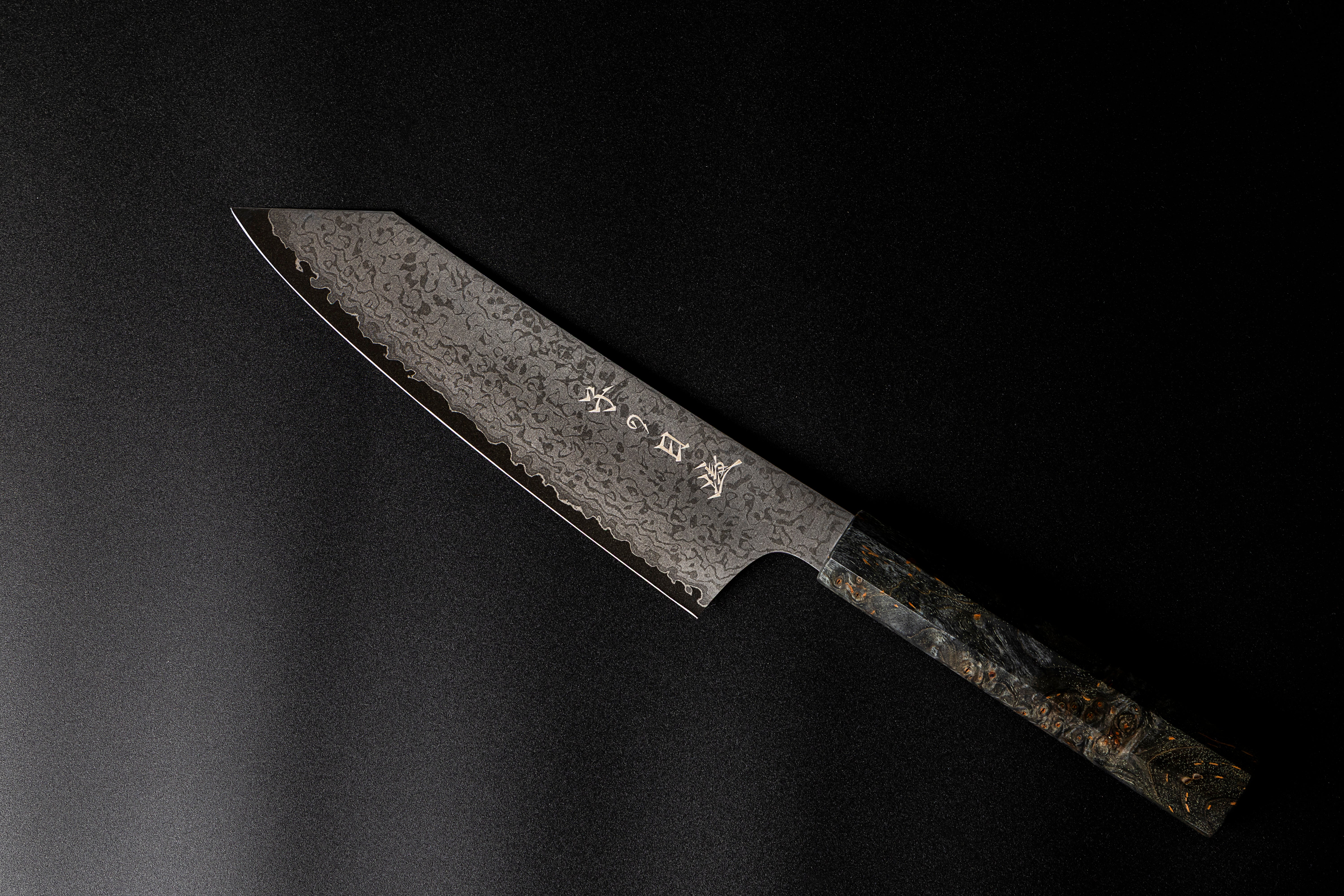 Omoi Kiritsuke Santoku 180mm (With Knife Sharpener)