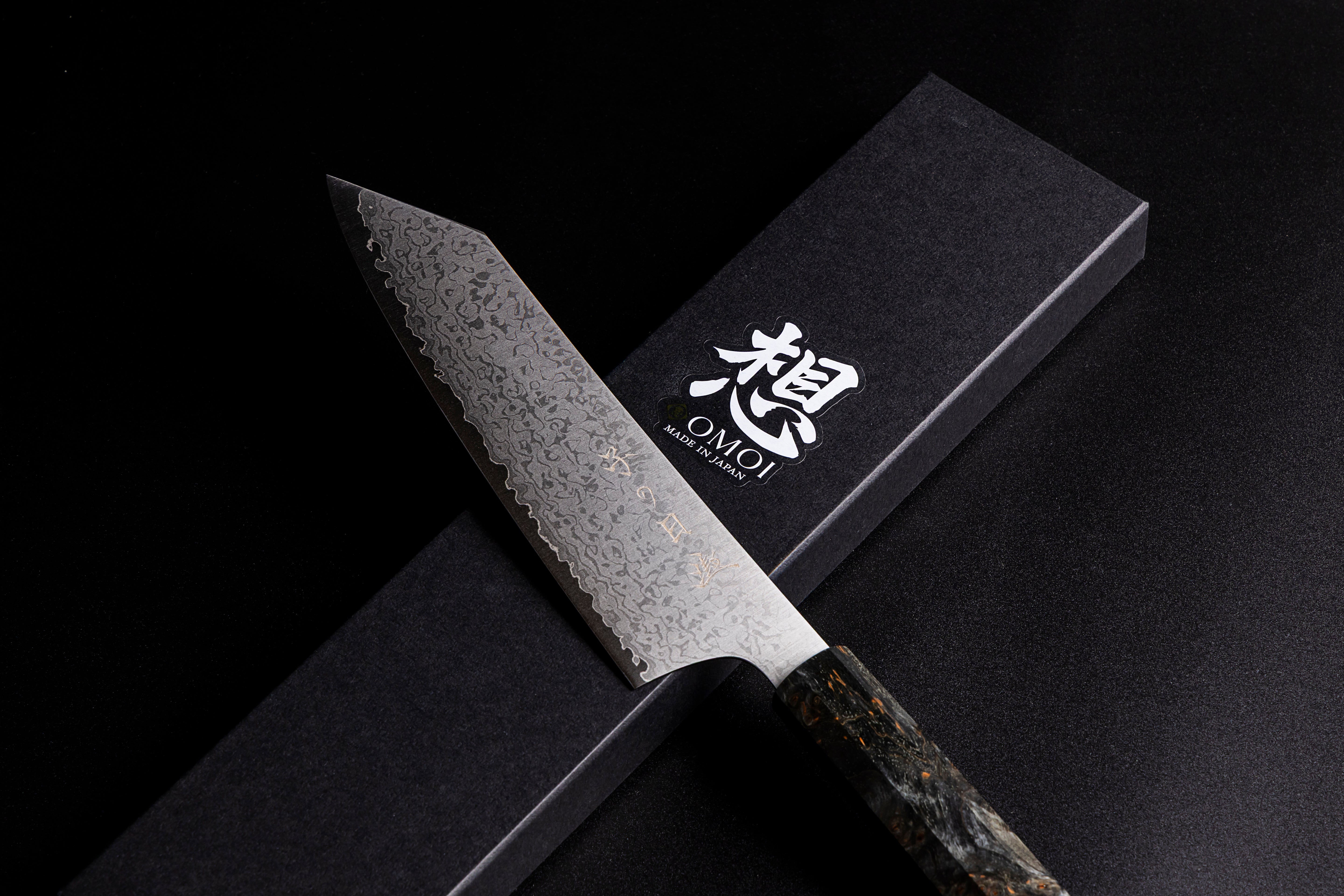 Omoi Kiritsuke Santoku 180mm (With Knife Sharpener)