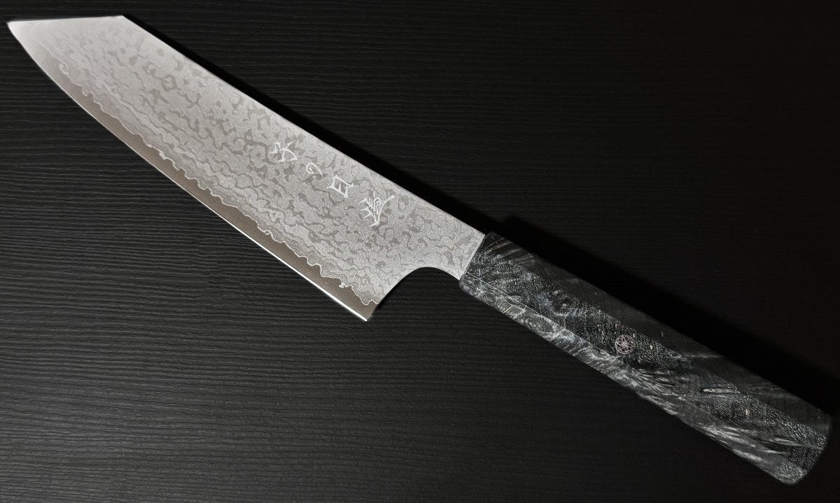 Omoi Kiritsuke Santoku stainless steel Kitchen Knife 180mm with decorative accent in the handle crafted by Nenohi Cutlery