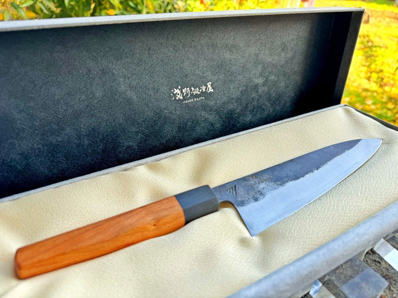 Close up of an open box for Classic Santoku Kitchen Knife 200mm by Asano Blacksmith