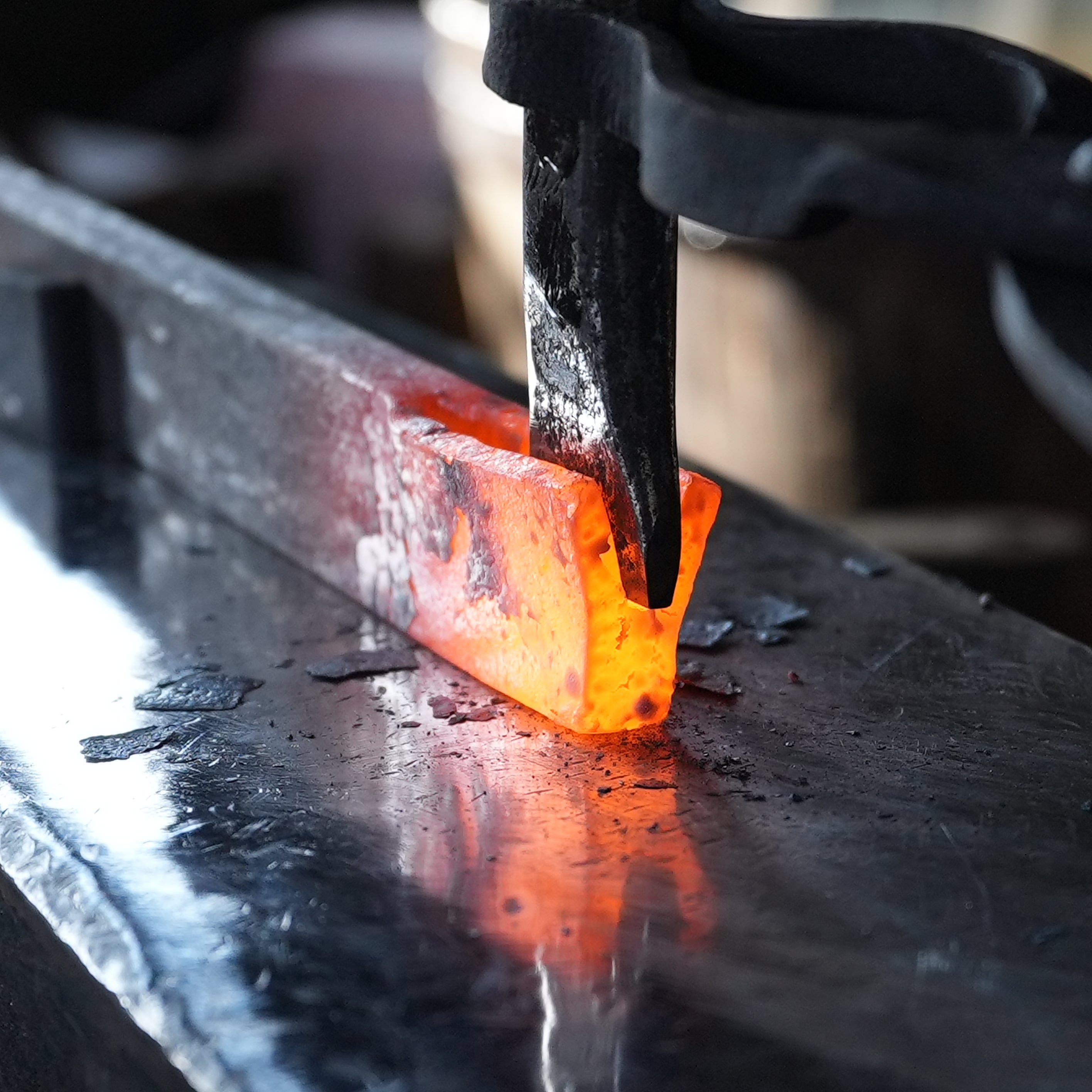 Closeup of the metal during warigomi method performed by Kabayama Blacksmith