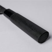 蓑毛鍛冶 黒打青紙2号切付 牛刀包丁 170mmの柄のアップ