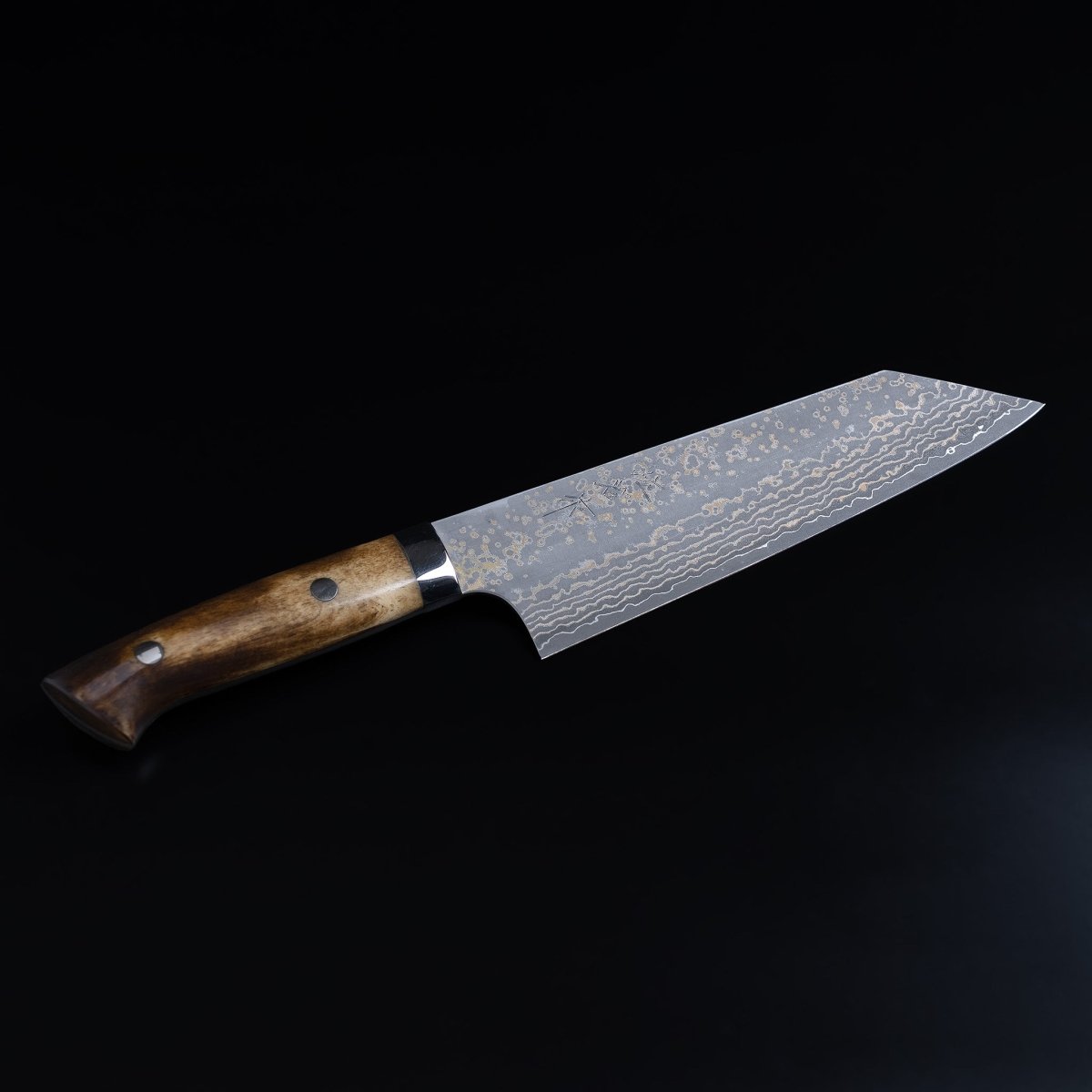 Takeshi Saji VG10W Stainless Steel Bunka Knife 180mm Gold-Toned Finish displayed diagonally on black background