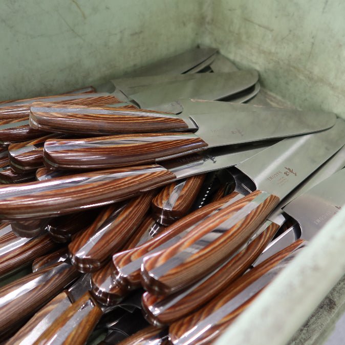 NAGOMI 2 - Piece Set (Santoku Knife and Petty Knife) - Japanese Food Craftsman Shop