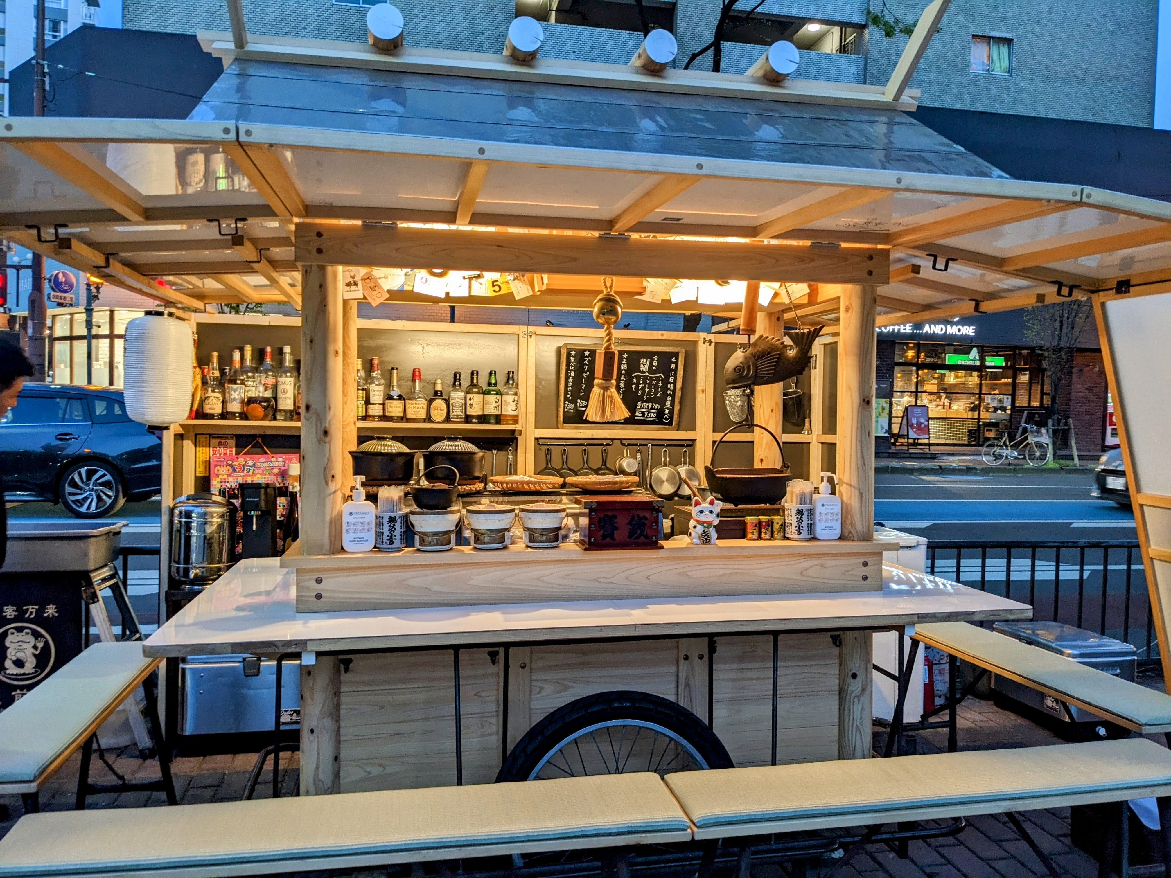 Private Yatai Experience: Have the Yatai all to yourself! (2 Hour Plan)