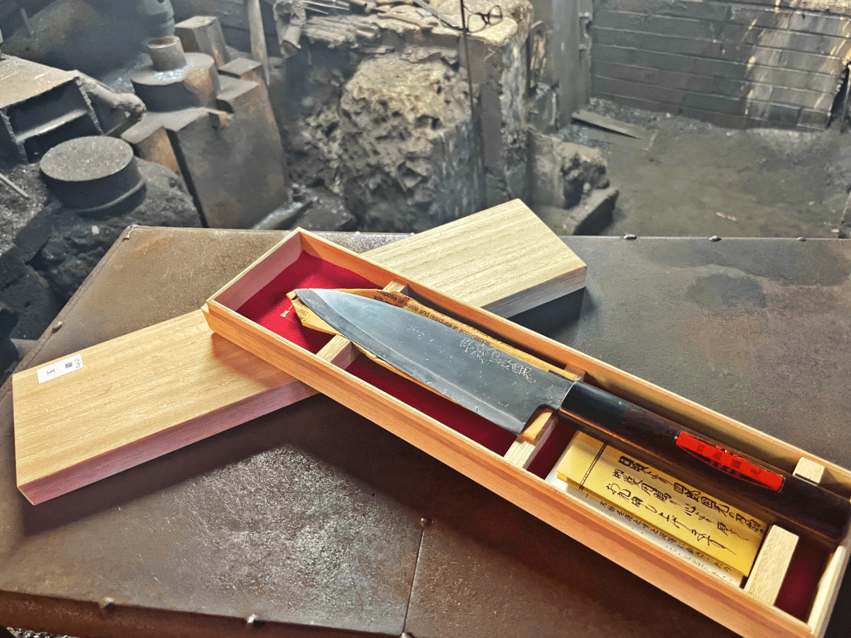 Tamahagane Yanagiba Knife & Sharpening Stone Japanese Food Craftsman Shop